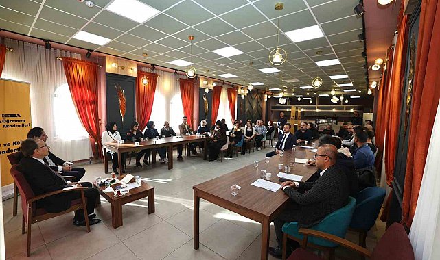 Siirt'te "Şehir ve Kültür Akademisi" programı