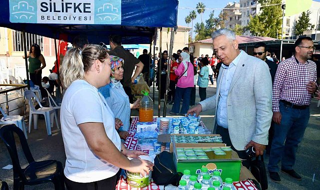 Silifke'de el emeği ürünler sergilendi