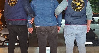 Sınava düzenekle girdi yakalandı