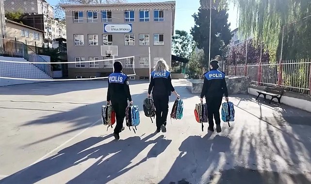 Sinop polisinden öğrencilere eğitim seti desteği