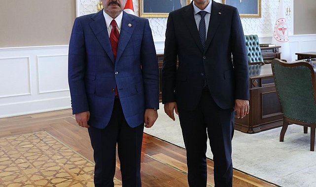 Şırnak'a tam donanımlı 11 ambulans tahsis edildi