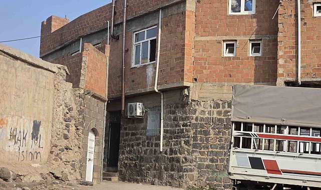 Siverek'te evde silahlı çatışma: 1 ölü, 8 gözaltı