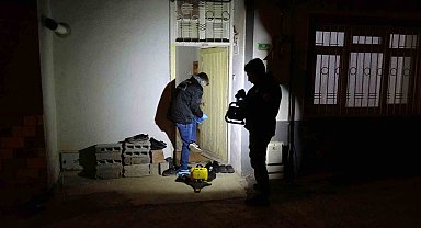 Sofra bezi silkelerken düşerek yaralanan ve kalbi duran kadın hayata döndürüldü