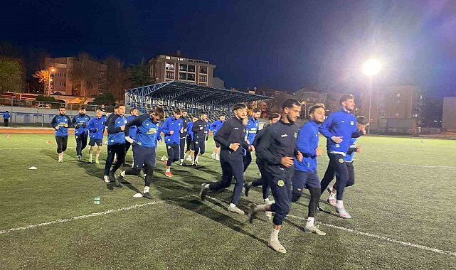 Söğütspor, Yalovaspor maçının hazırlıklarını sürdürüyor