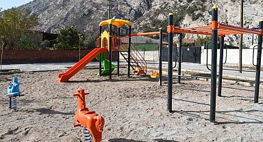 Söke Belediyesi'nden Sazlı Mahallesi'ne yeni Çocuk Oyun ve Dinlenme Alanı