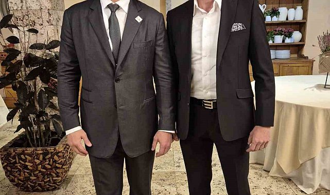 Suat Hekimoğlu, World Boxing başkanlık seçimleri için Roma'da