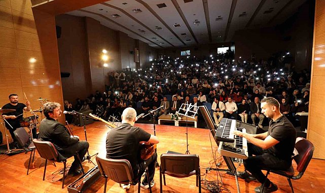 SUBÜ'den uluslararası öğrencilere türkü konseri