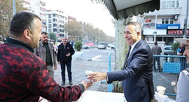 Sultangazi Belediyesi'nden vatandaşlara çorba ikramı