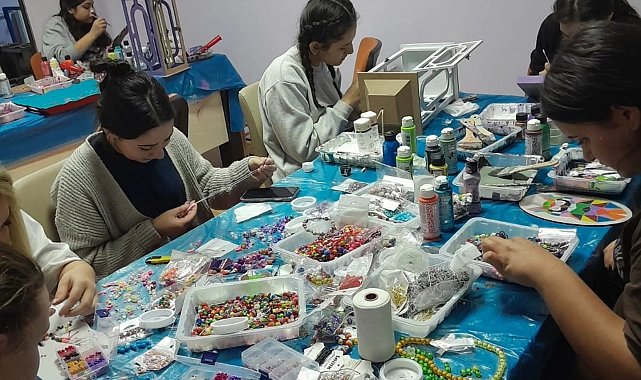 Sultanhisar'da yurtta kalan öğrenciler, yeteneklerini keşfediyor