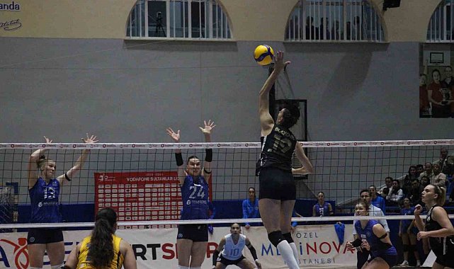 Sultanlar Ligi: Aydın Büyükşehir Belediyespor: 0 - V. Bank: 3