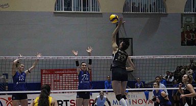 Sultanlar Ligi: Aydın Büyükşehir Belediyespor: 0 - V. Bank: 3