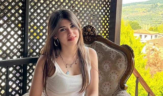 Takla atan araçtan fırlayan genç kız hayatını kaybetti