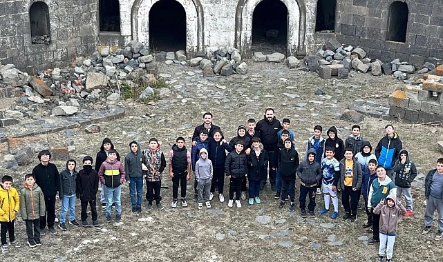 Tarihin izinde ecdada vefa