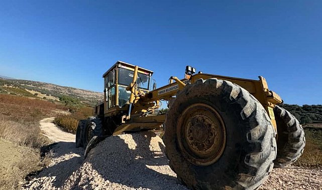 Tarsus Belediyesi Büyükkösebalcı'da yol çalışmalarını tamamladı
