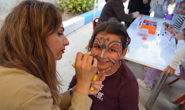 Tarsus'ta çocuklar ara tatilde hem eğlendi hem öğrendi