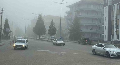 Tavşanlı şehir içerisinde sabah saatlerinde görüş mesafesi 50 metreye düştü