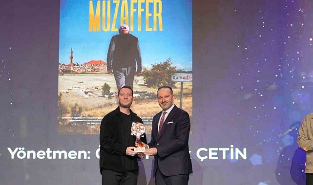 Tavşanlılı yönetmen Ömer Faruk Çetin "Muzaffer" adlı film ile en iyi belgesel film ödülü aldı