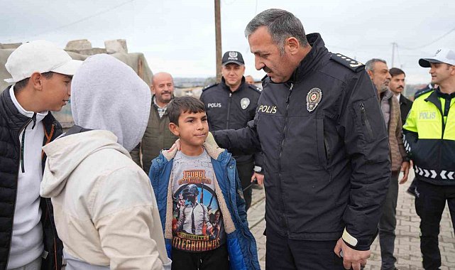 Tekirdağ Emniyeti, mahalle mahalle vatandaşlarla buluşmaya devam ediyor
