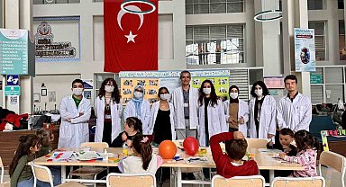 Tıp Fakültesi öğrencileri 'lösemili' çocuklara dikkat çekti