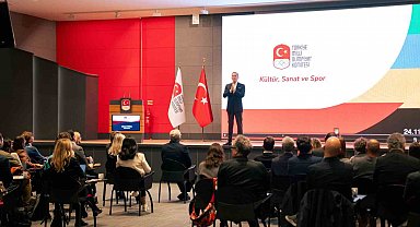 TMOK Kültür, Sanat ve Spor Komisyonu, Türkiye'nin önde gelen sanat kuruluşlarıyla bir araya geldi