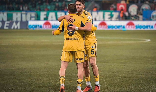 Trendyol Süper Lig: Çaykur Rizespor: 2 - Fenerbahçe: 5