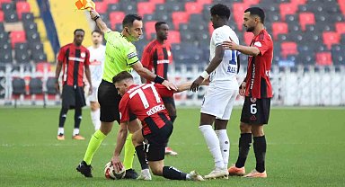 Trendyol Süper Lig: Gaziantep FK: 2 - Çaykur Rizespor: 2