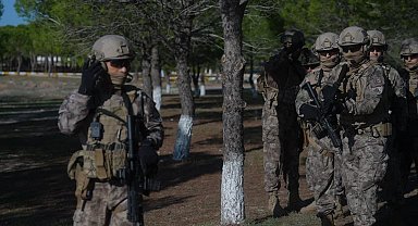 Türkiye ve KKTC Özel Harekatı'ndan ortak mesaj: "Bir gece ansızın gelebiliriz"