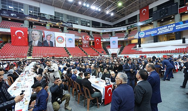 Uçak kazasında şehit olan askerler anıldı