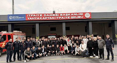 Üniversite öğrencileri itfaiye teşkilatını yerinde tanıdı