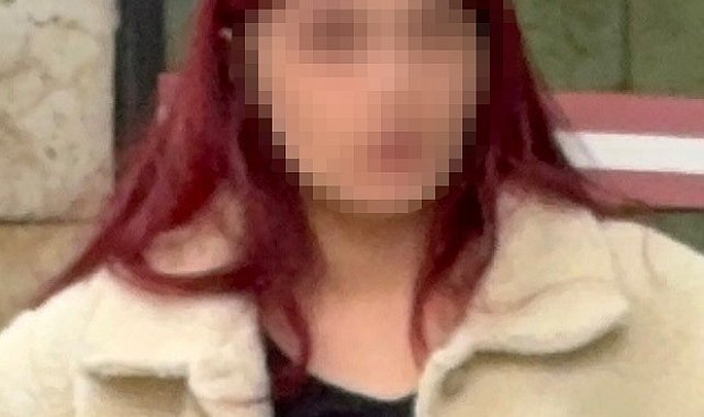 Üniversite öğrencisi genç kız kardeşlerine saldıran babasını bıçakladı