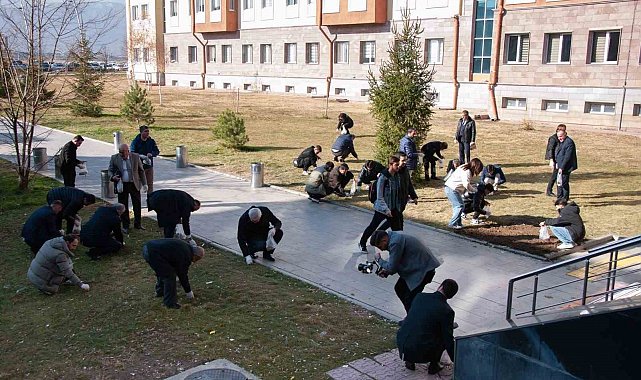 Üniversite yönetiminden çevre duyarlılığı mesajı