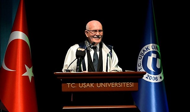 Uşak Üniversitesi'nde Akademik Yükselme ve Cübbe Giyme Töreni gerçekleşti