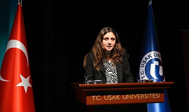 Uşak Üniversitesi'nde Kültür ve Turizm buluşması: Öğrenciler uzmanlarla bir araya geldi