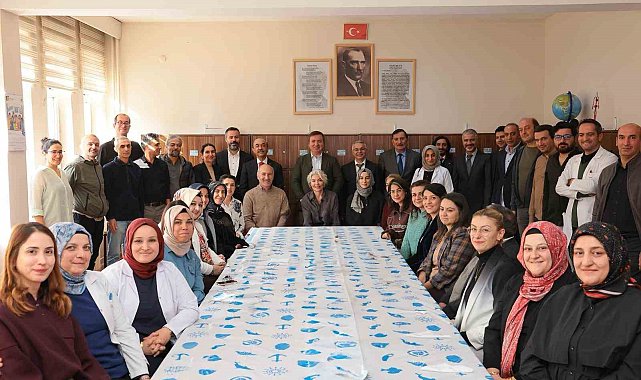 Vali Aydoğdu: "Eğitimin gücü öğretmenlerimizin emeğiyle yükseliyor"