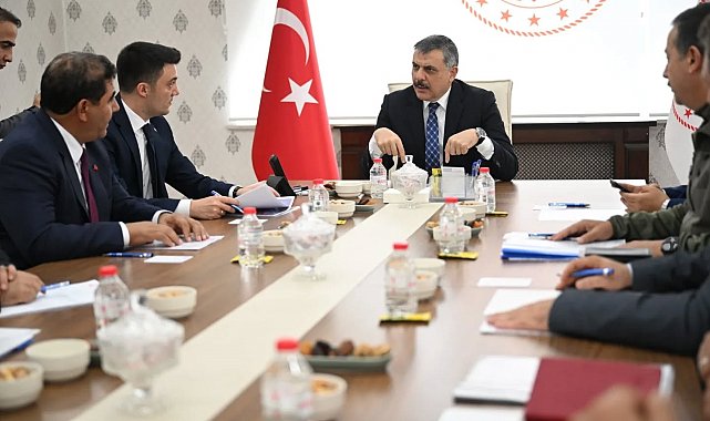 Vali Çiftçi, Horasan'da