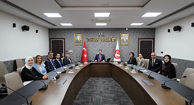 Vali Masatlı'dan asrın felaketi sonrası toplum inşasında etkin rol oynayan öğretmenlere teşekkür