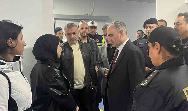 Vali Özkan yaralı polis memuru Hatice Ünal'ı hastanede ziyaret etti
