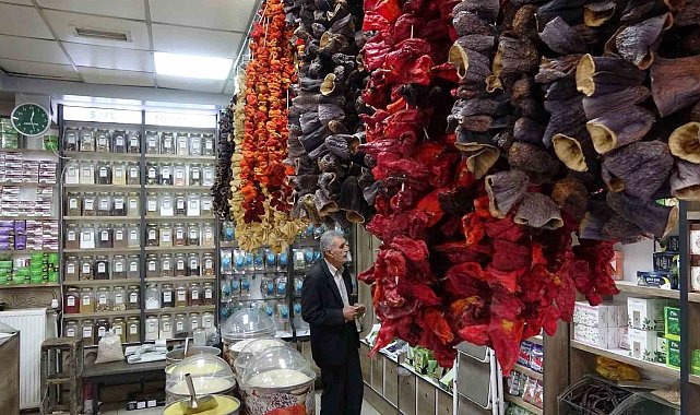 Vanlılar bağışıklıklarını bitkisel çaylarla güçlendiriyor