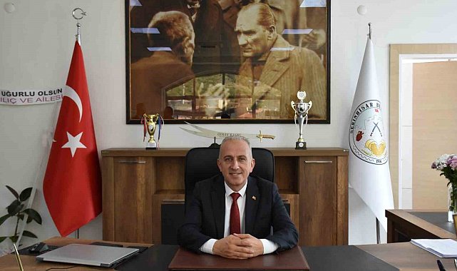 Yardımcısının ses kaydını başkasına dinleten Başkana hapis cezası