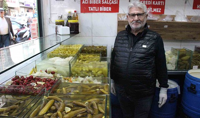 Yarım asırlık turşucudan iddialı çıkış: "Turşu suyu içen grip olursa masrafları benden"