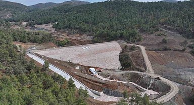 Yaykın Göleti 464 bin 909 metreküp su kapasitesiyle 700 dekar tarım arazisini suyla buluşturacak