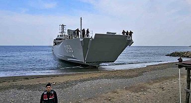 Yeni Tip Çıkarma Gemisi Ç-159 Yalova kıyısında test edildi