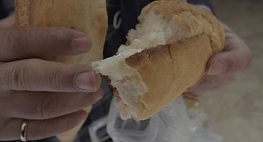 Yetkililer içinden poşet çıkan ekmeği üreten fırınla ilgili harekete geçti