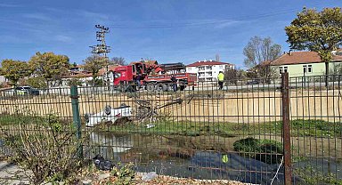 Yozgat'ta araç kanala uçtu 1 kişi yaralandı