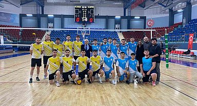 Yurtlig erkek voleybol turnuvası heyecanı devam ediyor