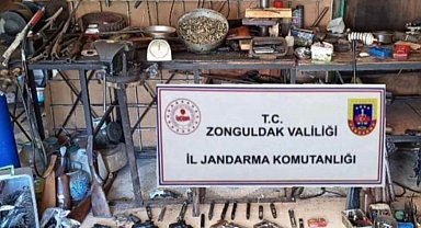 Zonguldak'ta kaçak silah imalathanesinde 30 binin üzerinde fişek ele geçirildi