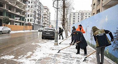149 mahallede yol açma çalışmaları devam ediyor