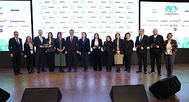 3'üncü Sürdürülebilir Yüzyıl Zirvesi'nde yeşil dönüşümün yol haritası konuşuldu