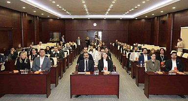 'Dijital Usta'lar sahaya iniyor