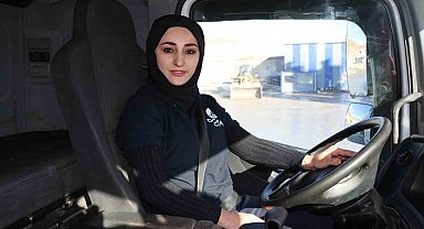'Kadınsın yapamazsın' dediler, şimdi tır şoförlüğü yapıyor